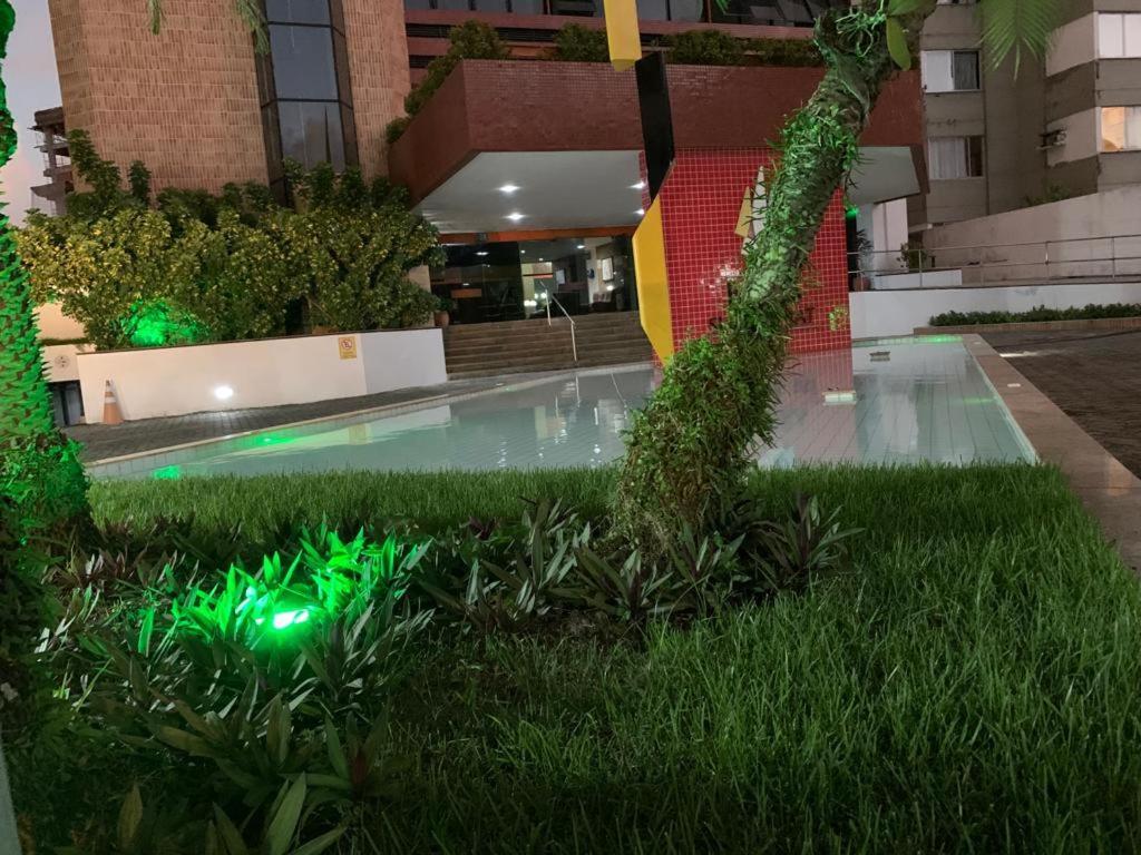 Maravilhoso Apartamento 2 Quartos Com Ofuro Porto Da Barra Salvador Summer Barra Flat מראה חיצוני תמונה